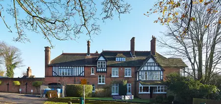 The Mount Mill Hill International