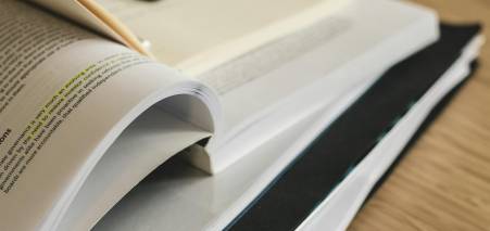 Стипендії та знижки на навчання за кордоном у 2025 році від партнерів Mudra