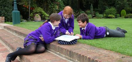 Переваги здобуття середньої освіти за кордоном