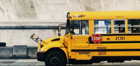 Спеціальні пропозиції на середню освіту за кордоном у 2024 році