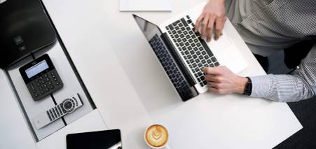 Де шукати роботу під час навчання за кордоном?