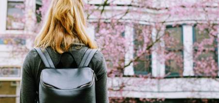 Грантова програма «GRCS: середня освіта в США для українців у 2023 році»