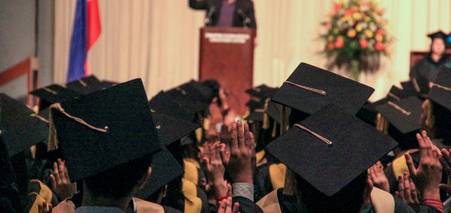 В університет без IELTS та TOEFL, конкурсу й вступних іспитів