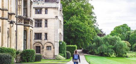 БЕЗКОШТОВНИЙ ДЕНЬ ВЕБІНАРІВ «НАВКОЛО СВІТУ ПРО ОСВІТУ»