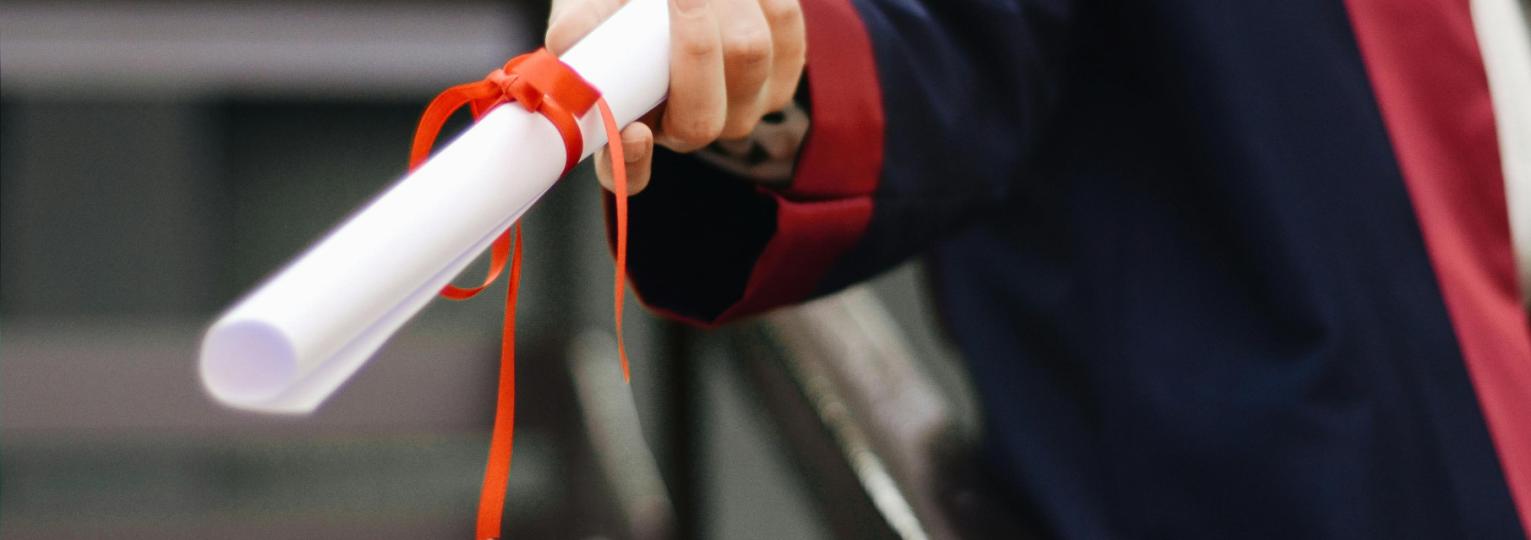 
							Поступление 2026: что важно знать перед тем, как выбрать образовательное агентство | Mudra