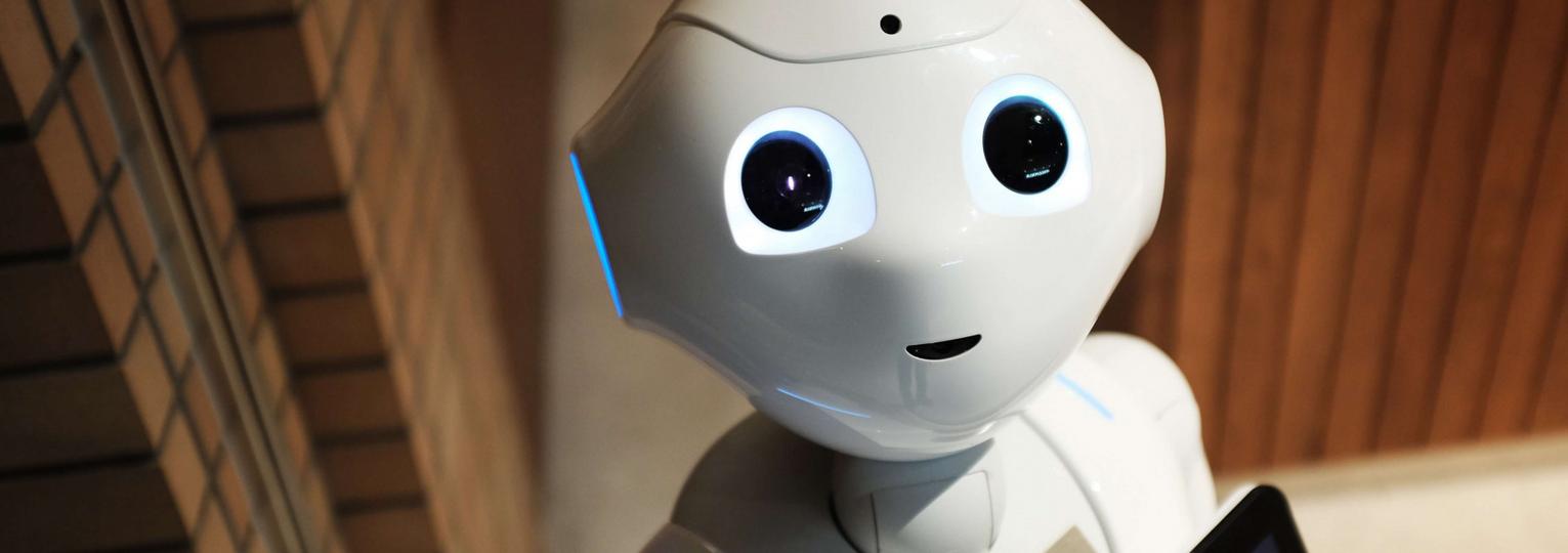 
							Работа в будущем. Какие профессии заменит искусственный интеллект? | Mudra