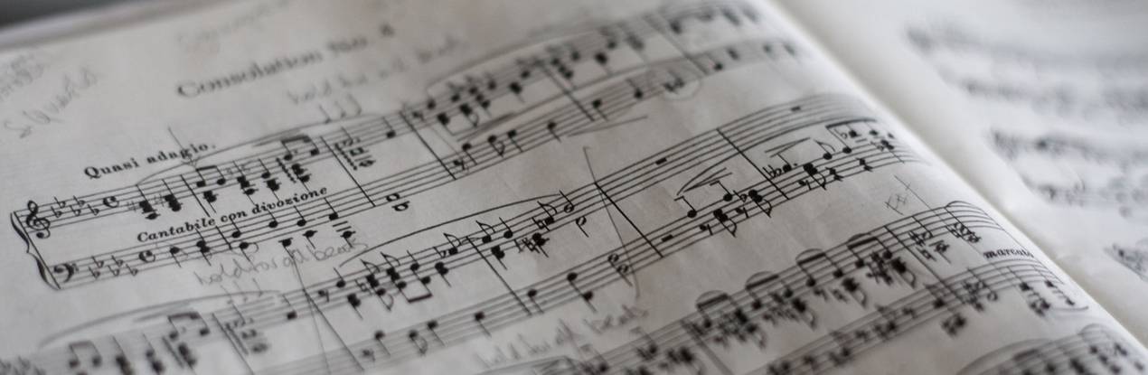 
БЕЗКОШТОВНИЙ ВЕБІНАР: Як написати музичний суперхіт? Поради експертів [07 квітня 2021 року] | Mudra