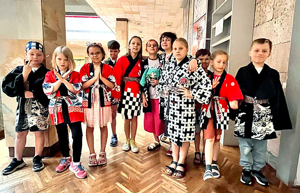 Японська для дітей за кордоном